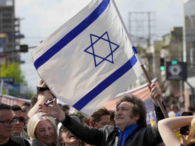 Javier-Milei-Israeli-flag-Associated-Press-640x480.jpg