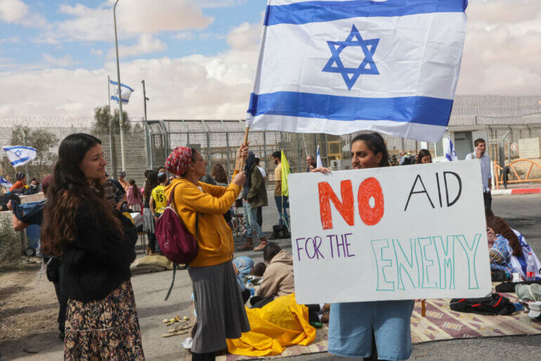 JewsGazaAid.jpg