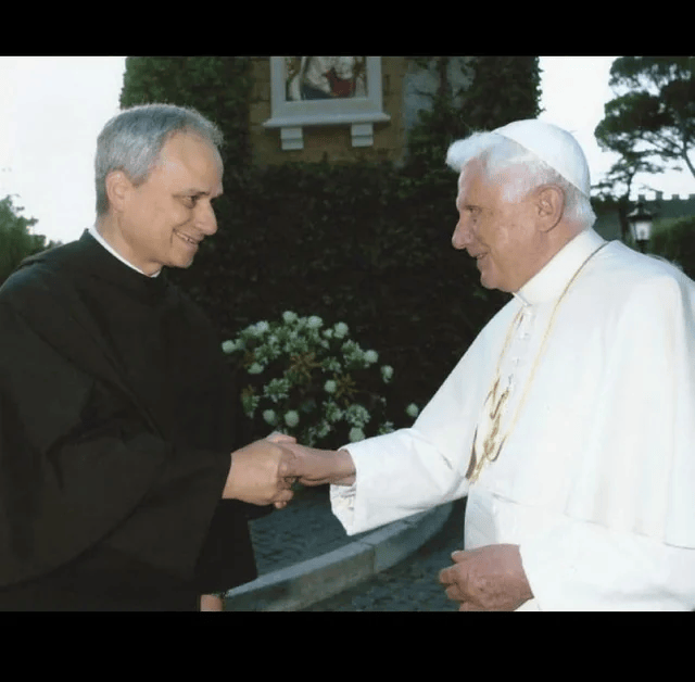 handshake-pope.png