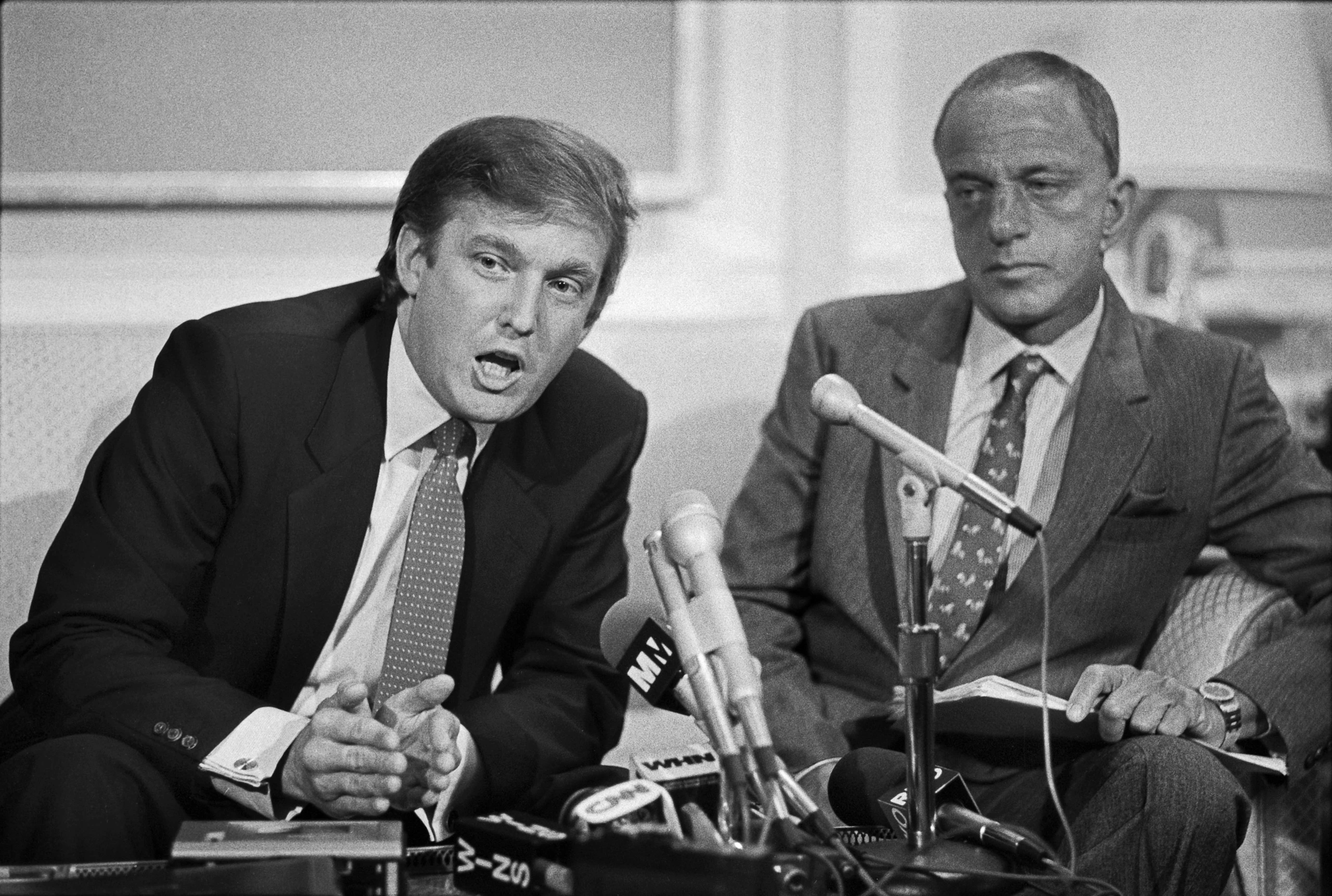 roy-cohn-alimenté-donald-trump-paranoïa-politique.png