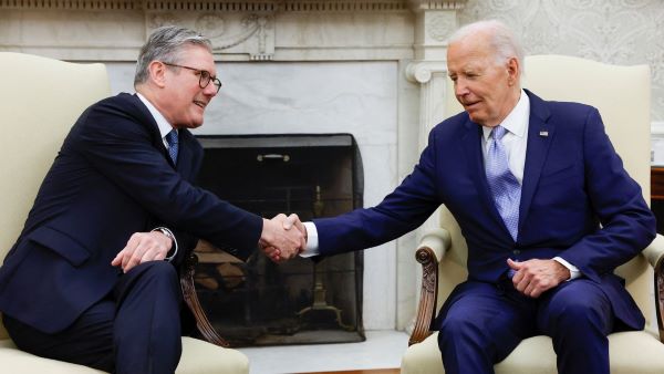 starmer-biden-nato_shake.jpg