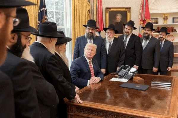 trump-chabad.png