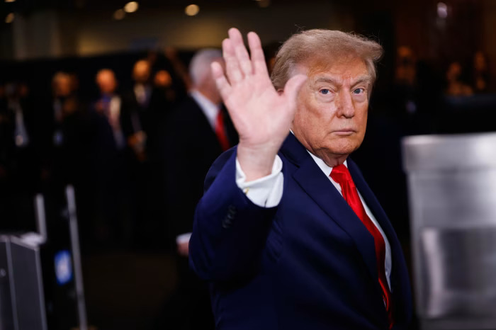 23 września –" Fatalna dwójka Trumpa"