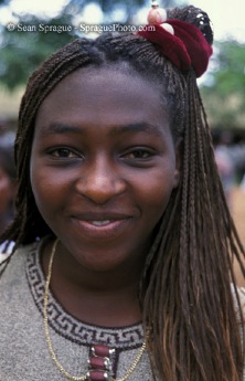  Kenya Young woman.jpg