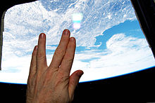 Astronaut_Salutes_Nimoy_From_Orbit.jpg