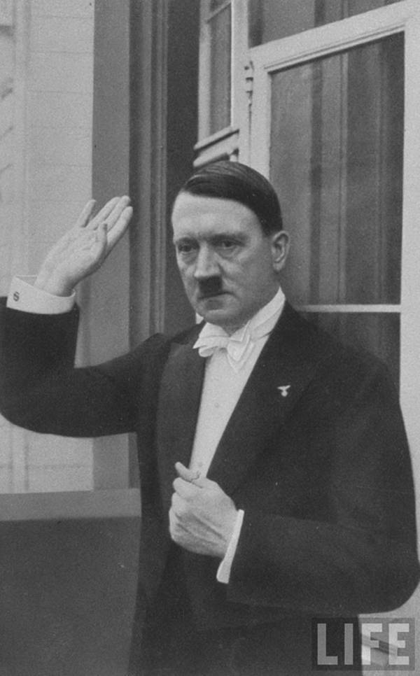 Hitler bei einer Neujahrsfeier von 1936
