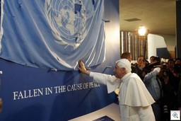 pope-blessing-un-flag-thumb.jpg