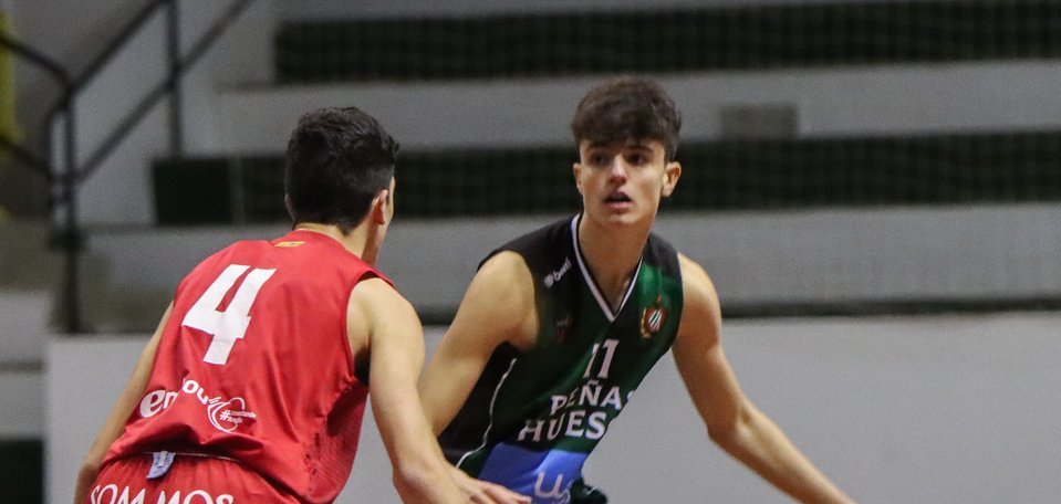 young-spanish-basketball-player-dani-gomez.jpg